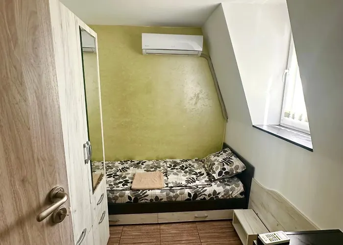 Guest Comfort 2 Hostel *